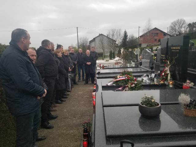 kvesić 1 3